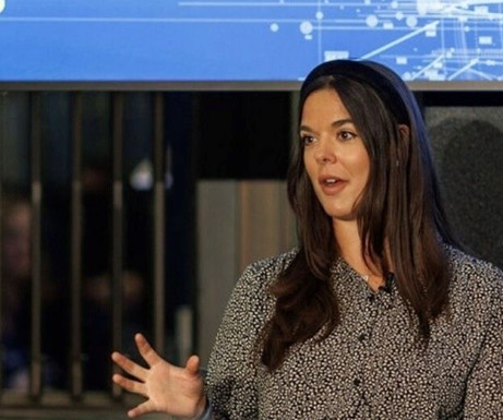 Tara Annison, Chief Product Officer of Rhino.Fi